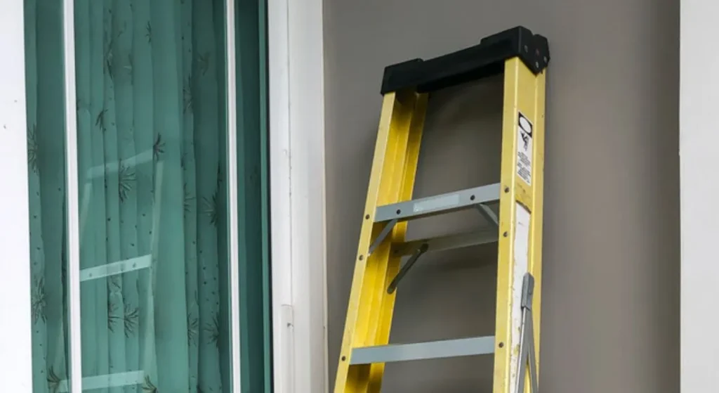 escaleras verticales de fibra de vidrio