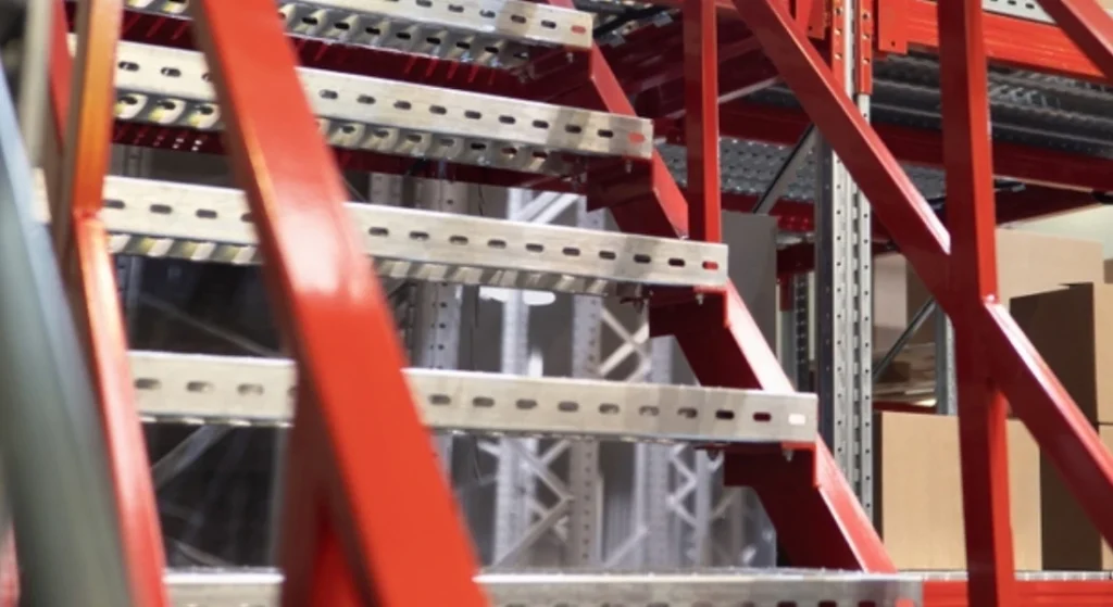 Accesorios para Escaleras Fijas de Aluminio