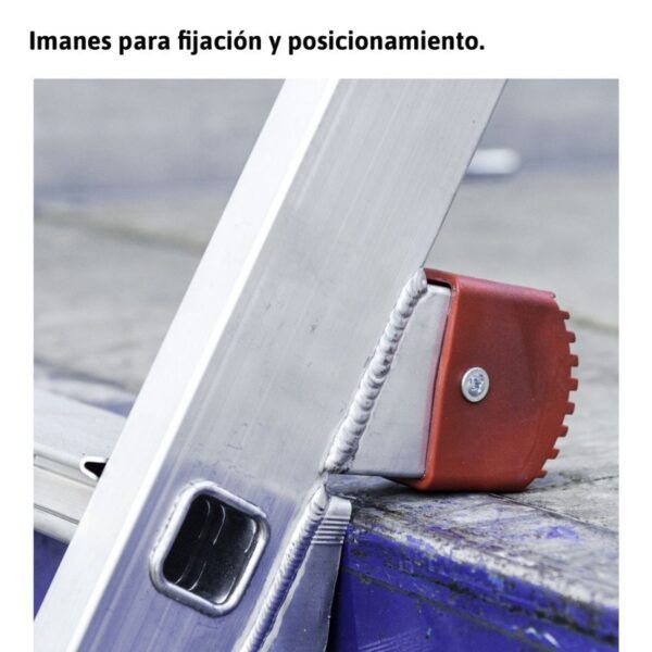 IMAN-CA _ Escalera de acceso a camiones 4