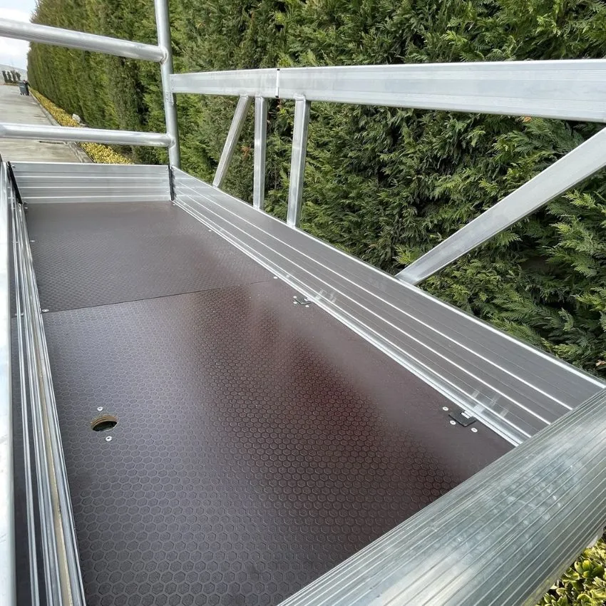 Andamio de aluminio plegable con ruedas con plataforma 180x60 cm